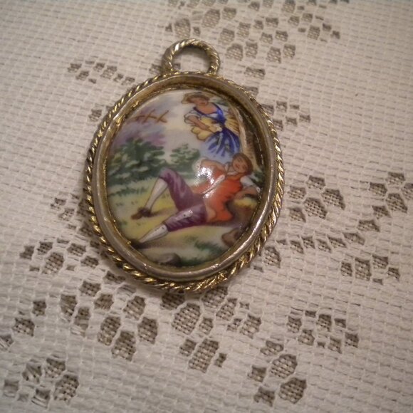 LIMOGES France Porcelain Oval PENDANT Goldtone Metal Hand Painted Vintage 2" - Picture 1 of 3